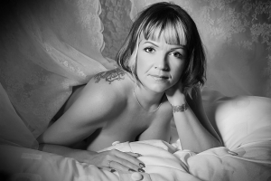 light-bright-boudoir-photography