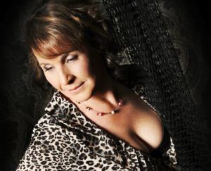 valentines-day-boudoir-photography-gifts