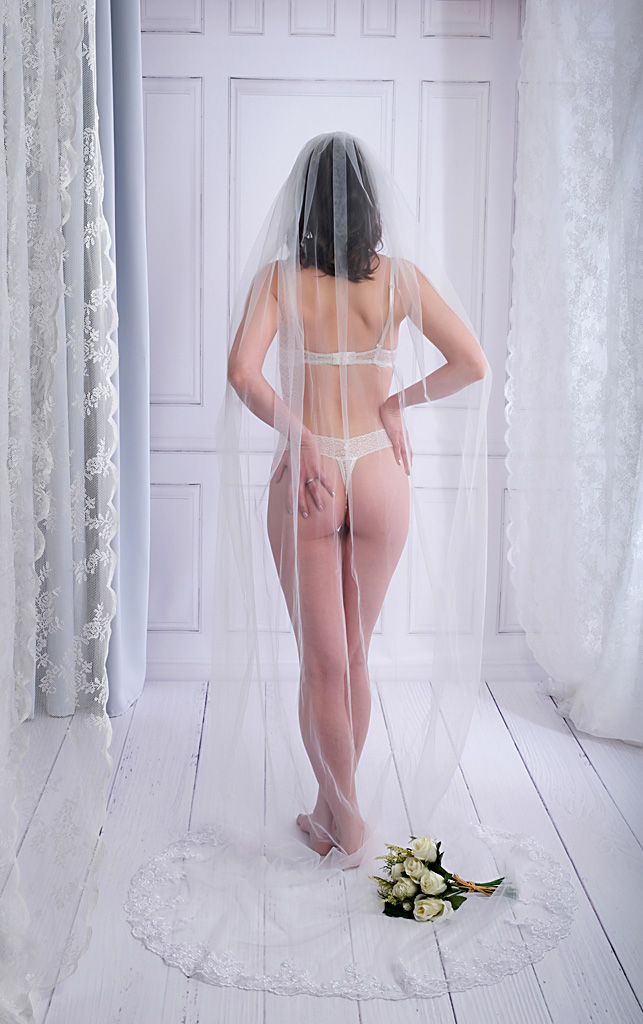 bridal-boudoir-photography-warwickshire
