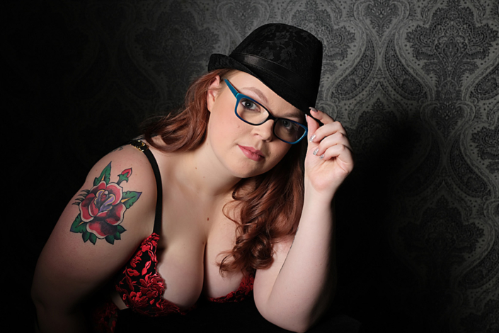 plus-size-boudoir-photographer