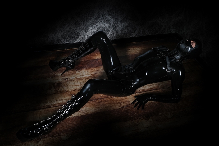fetish-boudoir-photography-UK-25-09-p