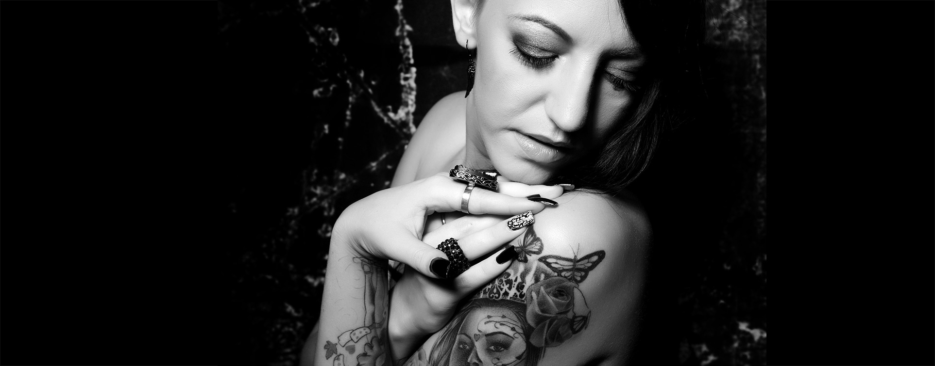 boudoir-photography-tattoo-modeling