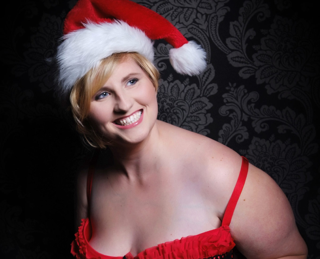 boudoir-photography-christmas-presents