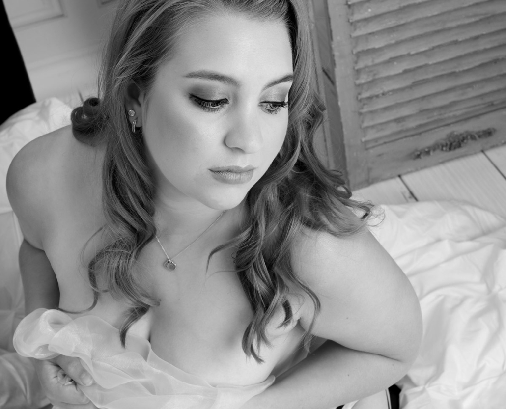 glamorous-boudoir-photography